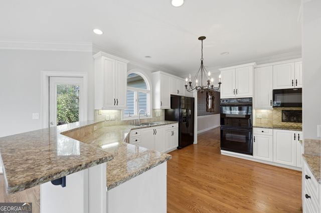 3176 Deepwater Drive, Gainesville, GA 30506
