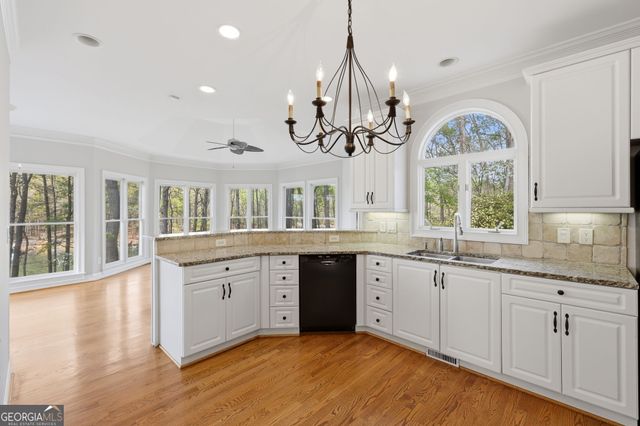 3176 Deepwater Drive, Gainesville, GA 30506