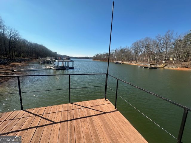 3176 Deepwater Drive, Gainesville, GA 30506