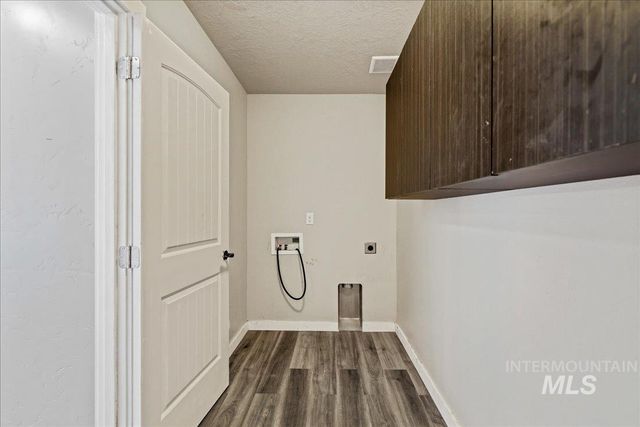 3444 S Avondale, Nampa, ID 83686