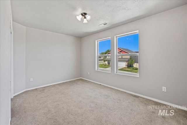 3444 S Avondale, Nampa, ID 83686