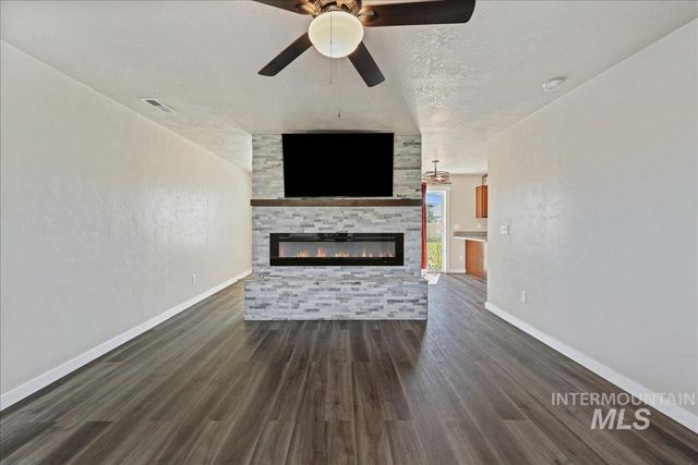 3444 S Avondale, Nampa, ID 83686