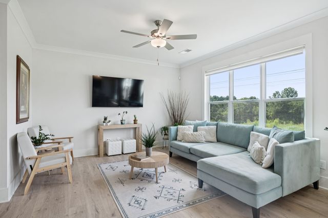 7547 Maggie Dr, Antioch, TN 37013