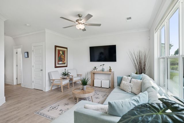 7547 Maggie Dr, Antioch, TN 37013