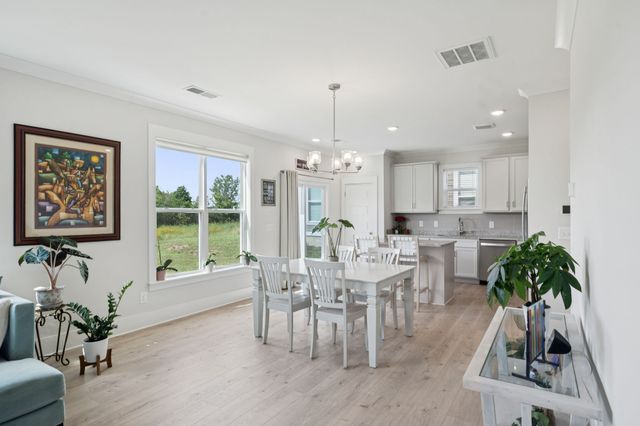 7547 Maggie Dr, Antioch, TN 37013