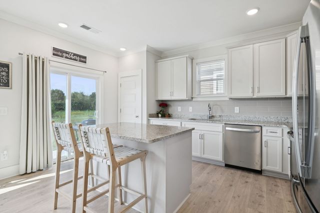 7547 Maggie Dr, Antioch, TN 37013