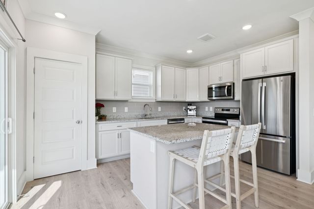 7547 Maggie Dr, Antioch, TN 37013