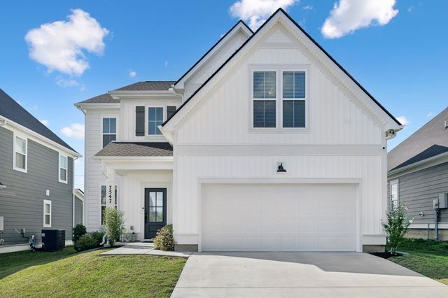 7547 Maggie Dr, Antioch, TN 37013