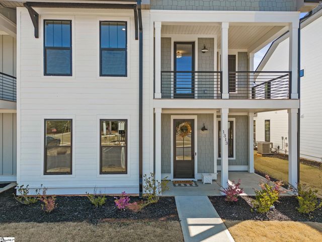 1313 S Pinot Road, Duncan, SC 29334