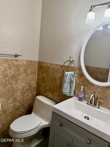 4921 VISTA GRANDE Circle, El Paso, TX 79922