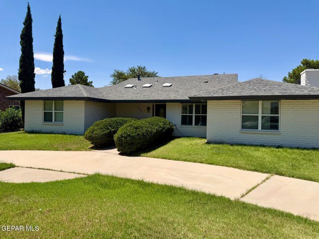 4921 VISTA GRANDE Circle, El Paso, TX 79922