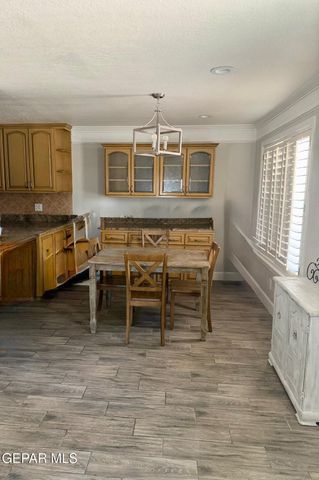 4921 VISTA GRANDE Circle, El Paso, TX 79922