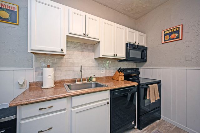 2 W 28th Street, Covington, KY 41015