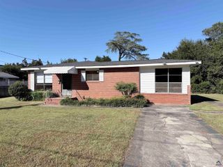 118 Meadowcliff Circle, Warner Robins, GA 31093