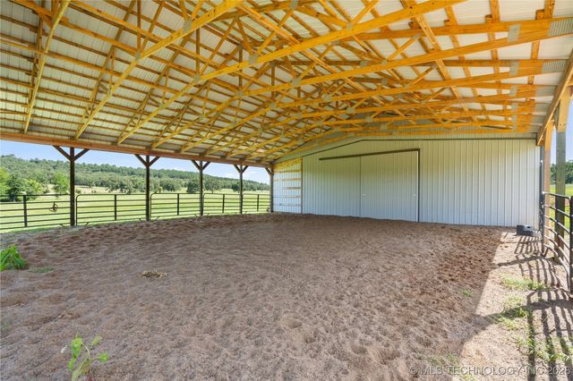 457848 E 1013 Road, Vian, OK 74962