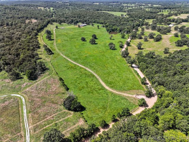 457848 E 1013 Road, Vian, OK 74962