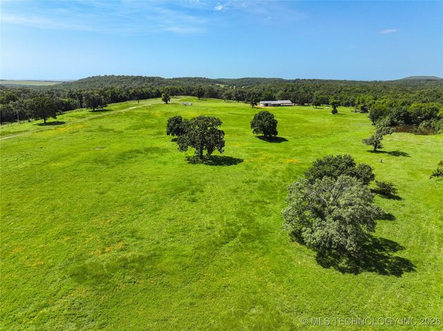 457848 E 1013 Road, Vian, OK 74962