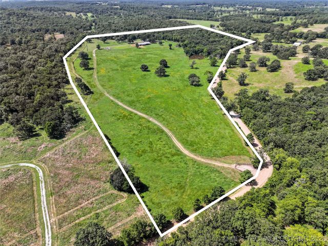 457848 E 1013 Road, Vian, OK 74962