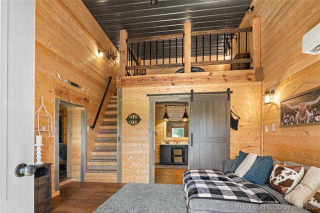 457848 E 1013 Road, Vian, OK 74962