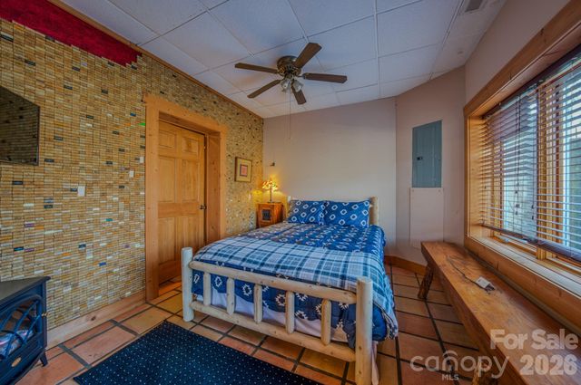 277 Long Ridge Road 882, 889, Old Fort, NC 28762