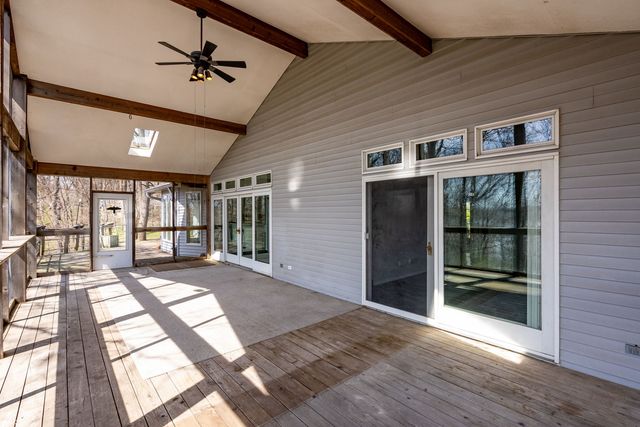 3 Walbrier Court, Leclaire, IA 52753