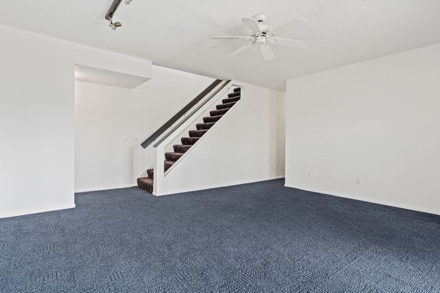 3 Walbrier Court, Leclaire, IA 52753