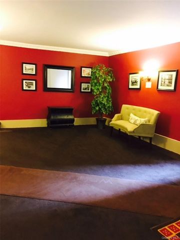 312 Main Street 3E, White Plains, NY 10601