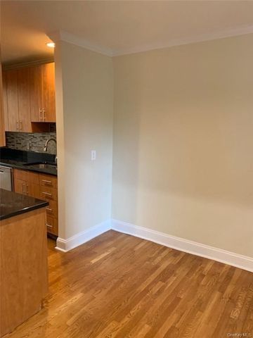 312 Main Street 3E, White Plains, NY 10601