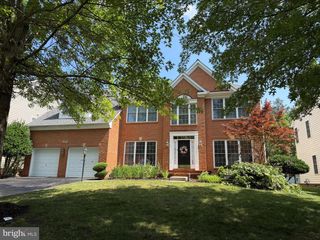 42855 CHATELAIN CIR, Brambleton, VA 20148