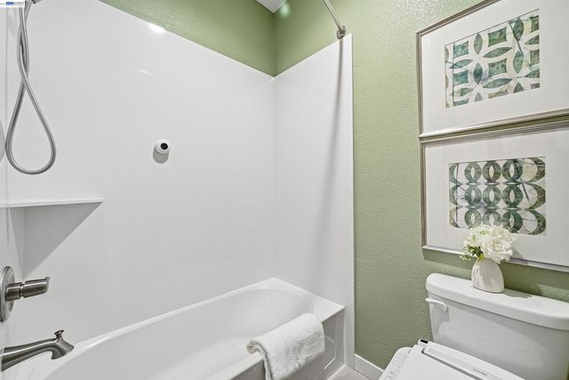 515 Tananger Heights Ln, Pleasant Hill, CA 94523