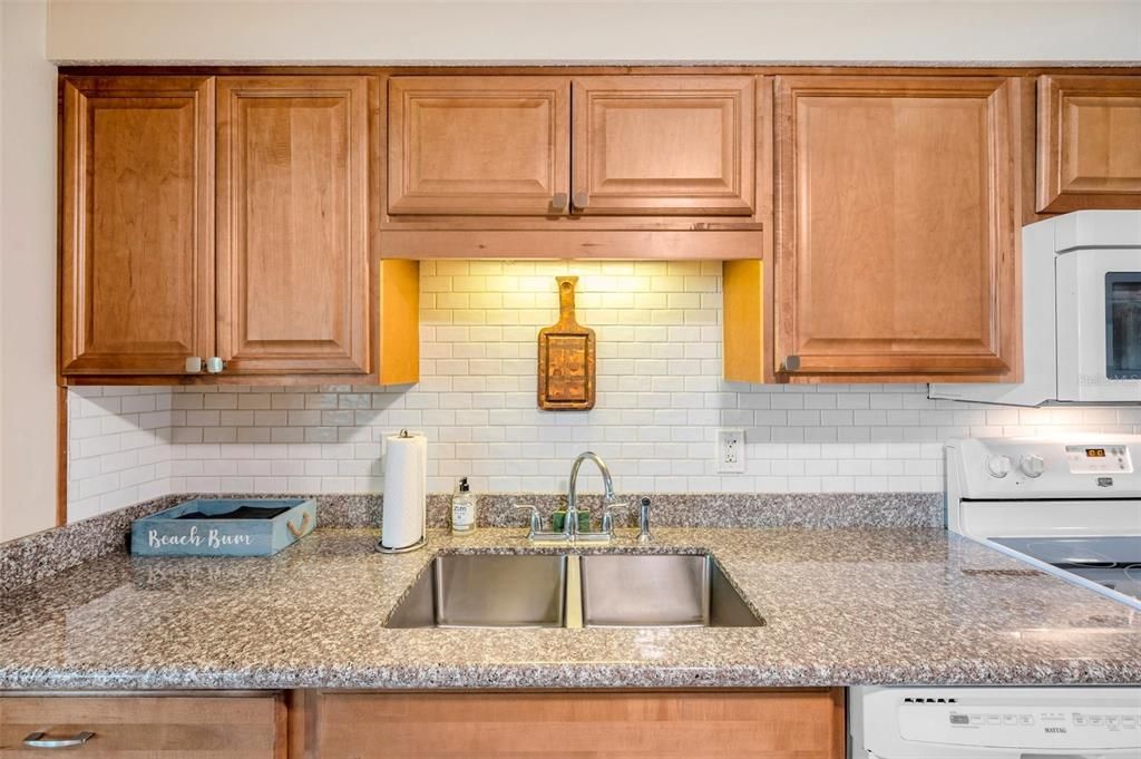 Image 20 of property listing at 11200 102ND AVENUE 119, Seminole, FL 33778