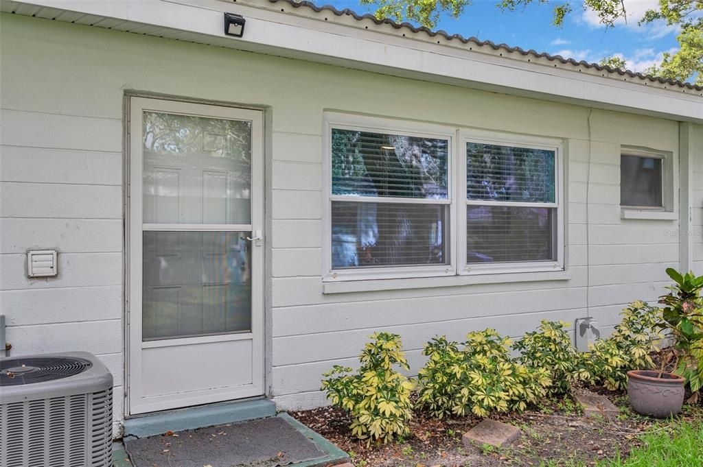 Image 38 of property listing at 11200 102ND AVENUE 119, Seminole, FL 33778
