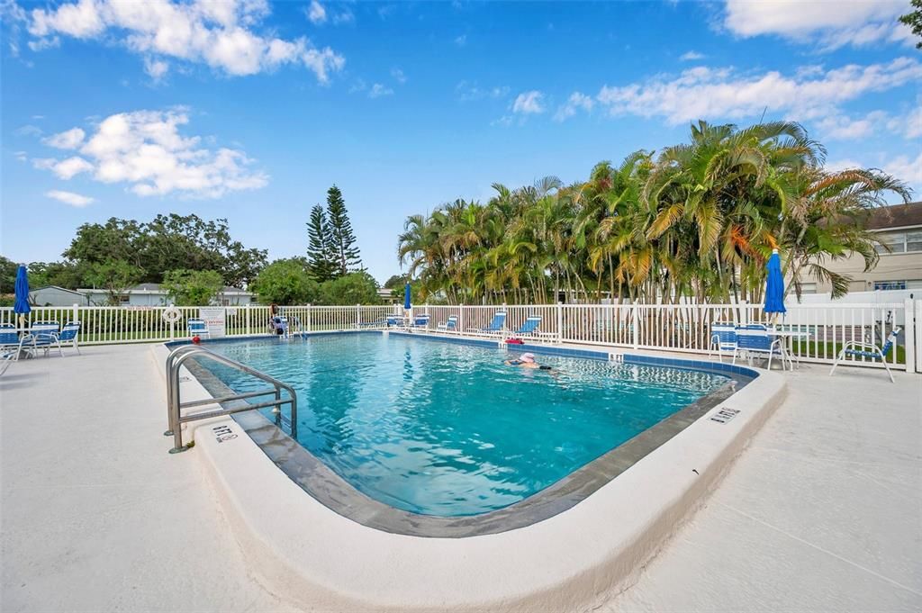 Image 40 of property listing at 11200 102ND AVENUE 119, Seminole, FL 33778