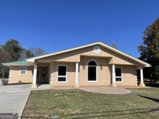 514 W Kytle Street, Cleveland, GA 30528