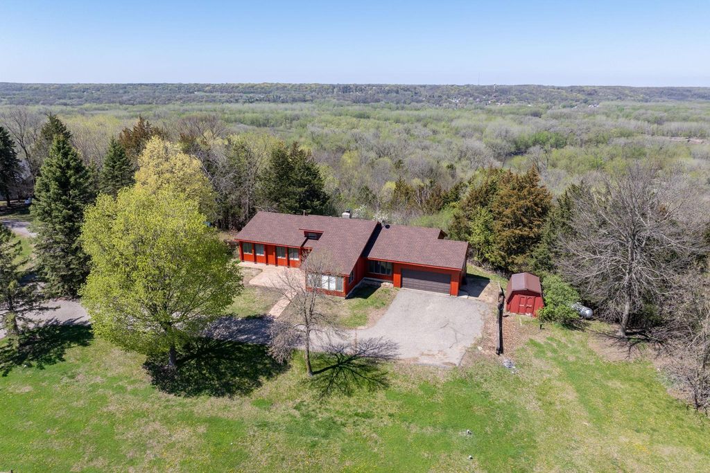 29558 Pumpkin Hill Road, Le Sueur, MN 56058 — photo 4