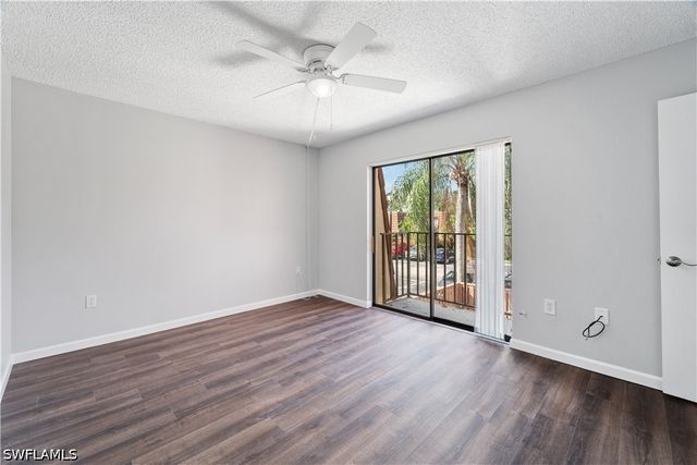 5212 Cedarbend DR 1, Fort Myers, FL 33919