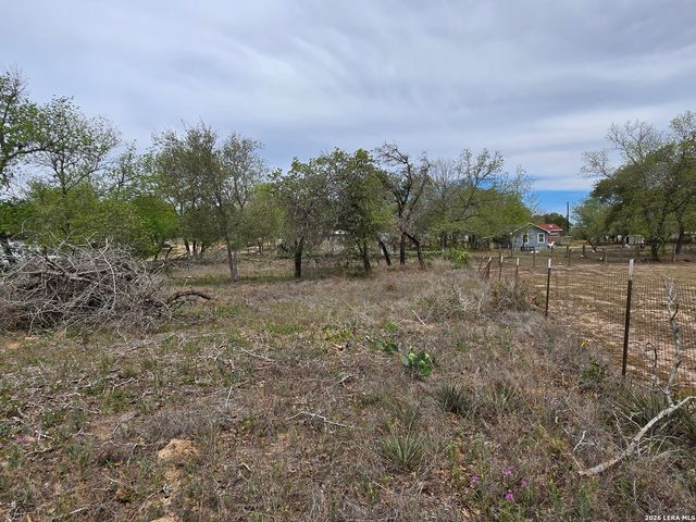 1819 Medina Circle, San Antonio, TX 78264