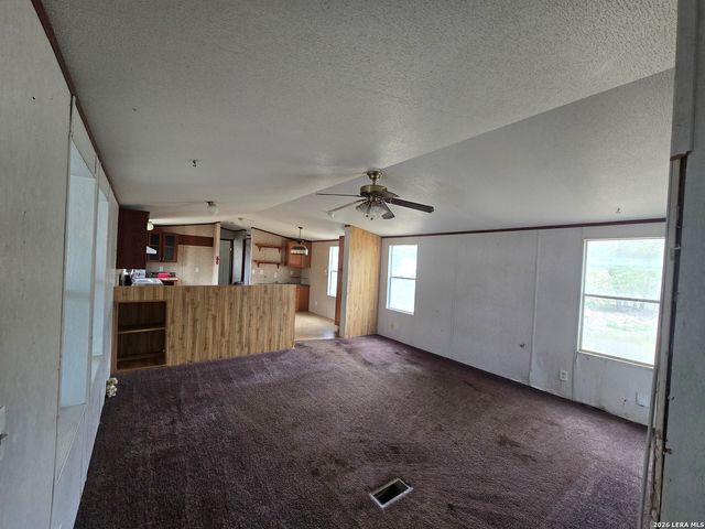 1819 Medina Circle, San Antonio, TX 78264