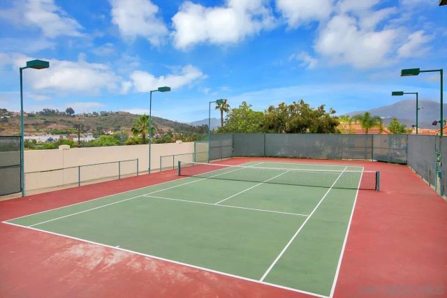 12083 Calle de Montana 219, El Cajon, CA 92019