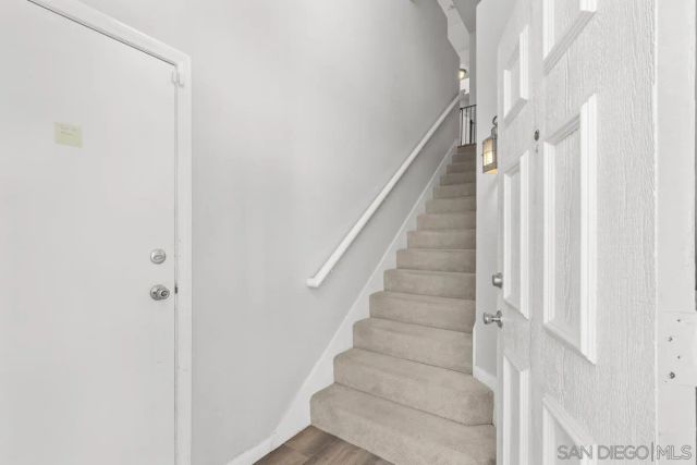 12083 Calle de Montana 219, El Cajon, CA 92019