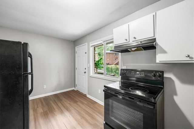 1627 Line Circle, Decatur, GA 30032
