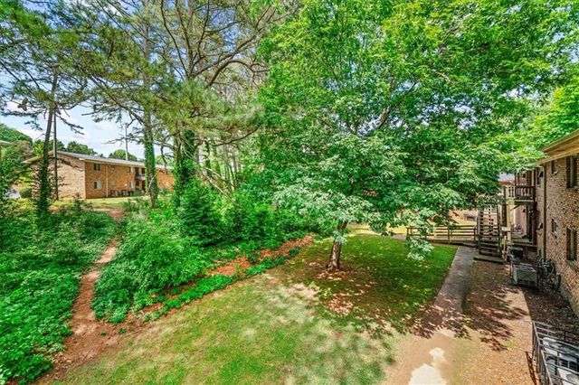 1627 Line Circle, Decatur, GA 30032