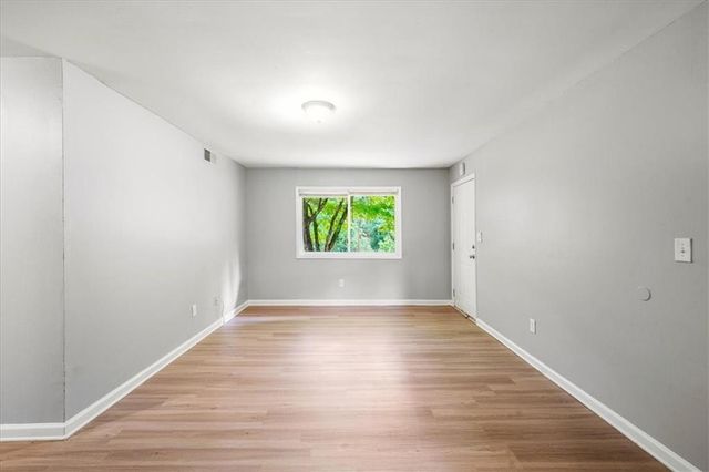 1627 Line Circle, Decatur, GA 30032
