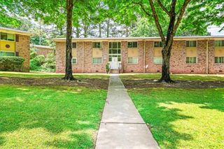 1627 Line Circle, Decatur, GA 30032
