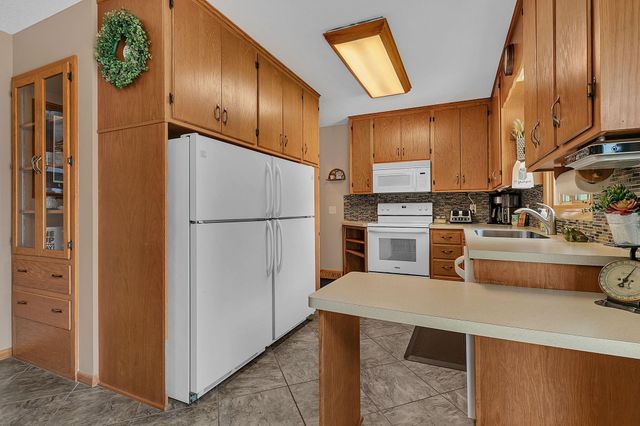 3025 Aadland Avenue NE, Buffalo, MN 55313