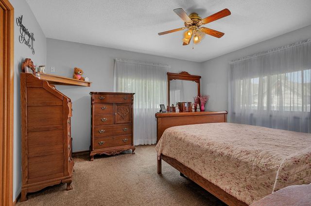 3025 Aadland Avenue NE, Buffalo, MN 55313