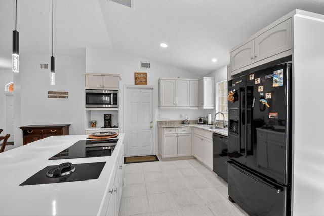 1084 Aspri Way, Riviera Beach, FL 33418