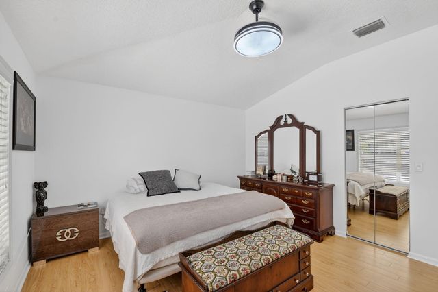 1084 Aspri Way, Riviera Beach, FL 33418