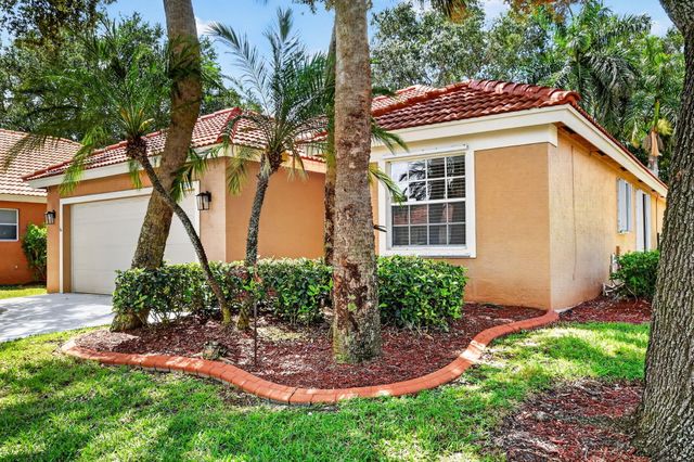 1084 Aspri Way, Riviera Beach, FL 33418
