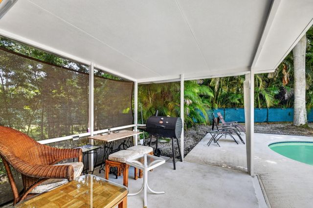 1084 Aspri Way, Riviera Beach, FL 33418